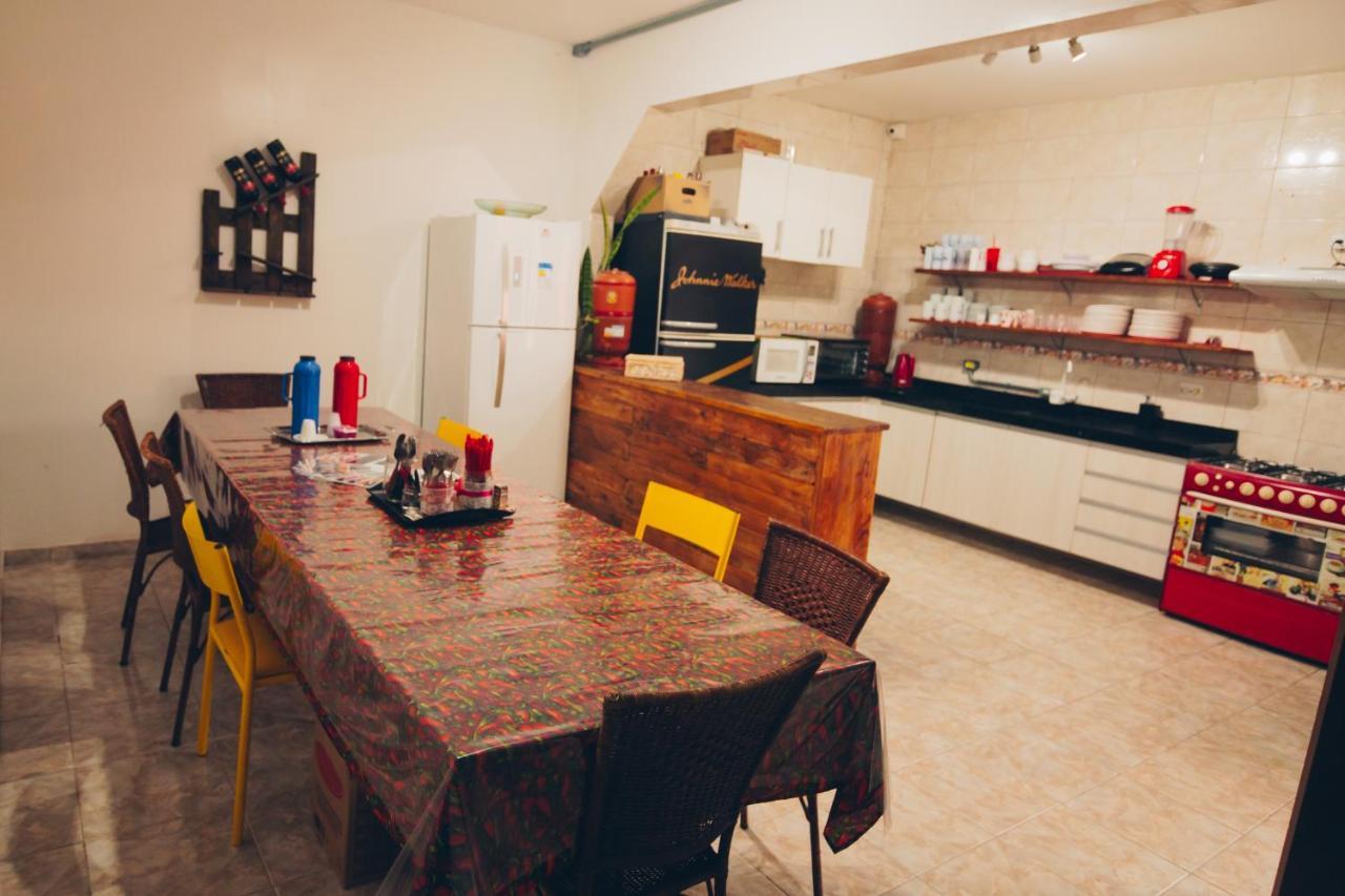 Brazilian Cult Hostel Curitiba Luaran gambar