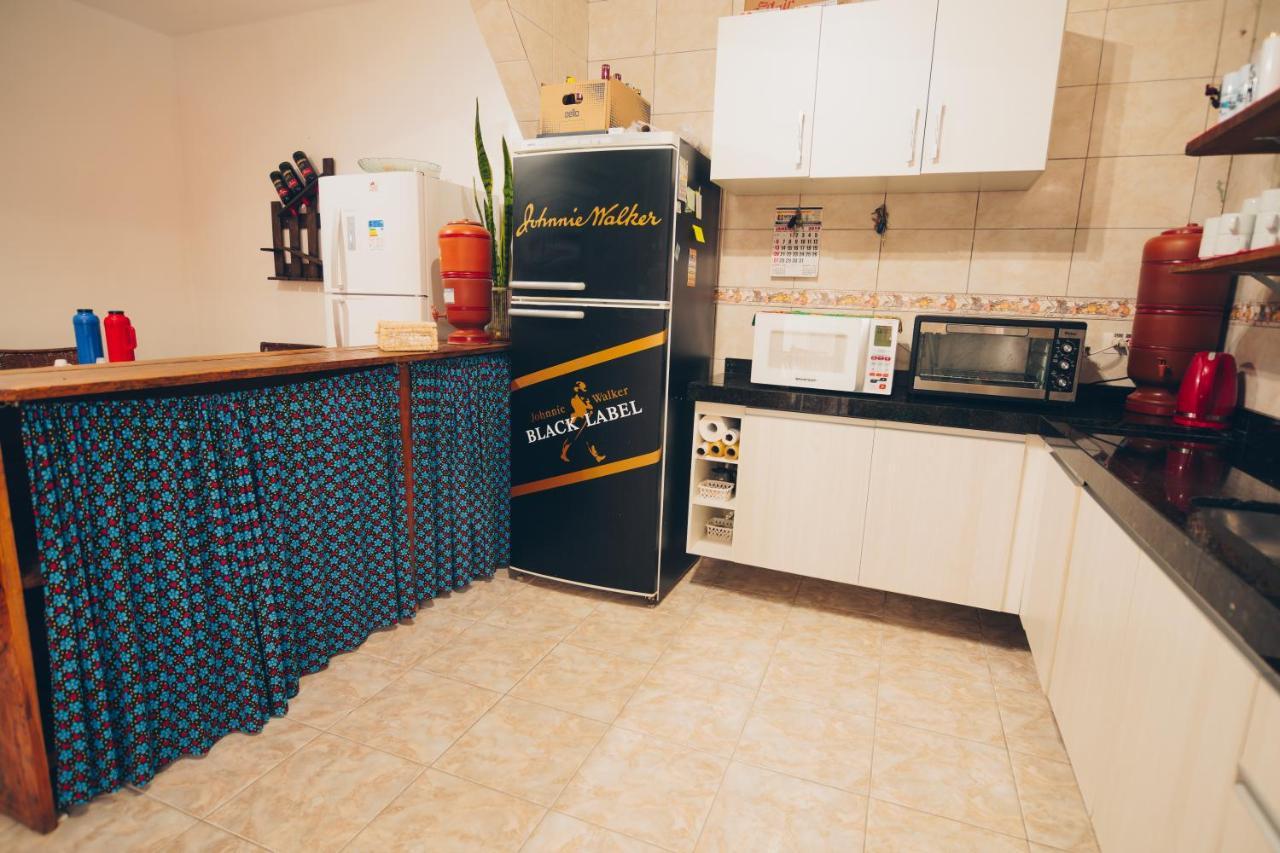 Brazilian Cult Hostel Curitiba Luaran gambar