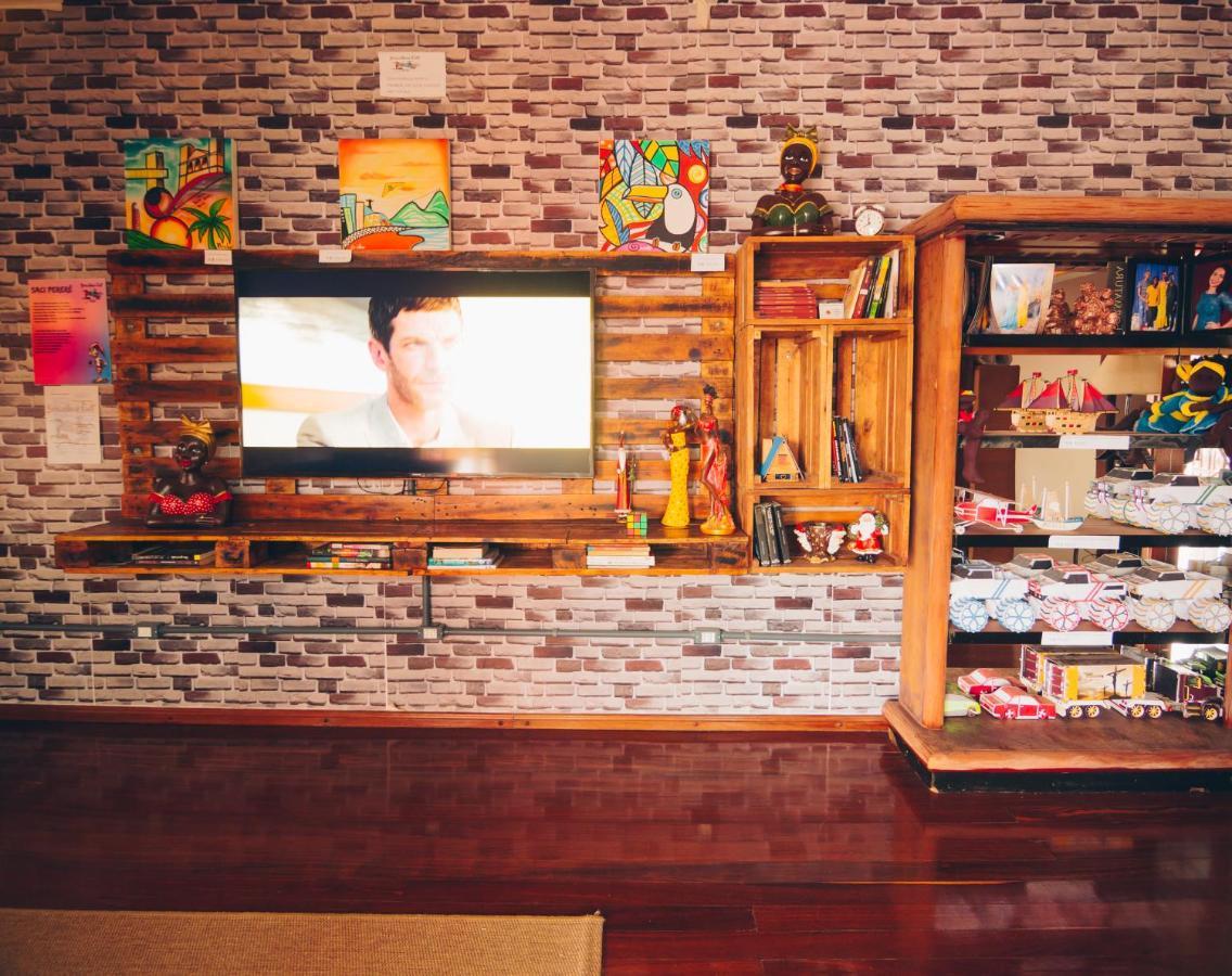 Brazilian Cult Hostel Curitiba Luaran gambar